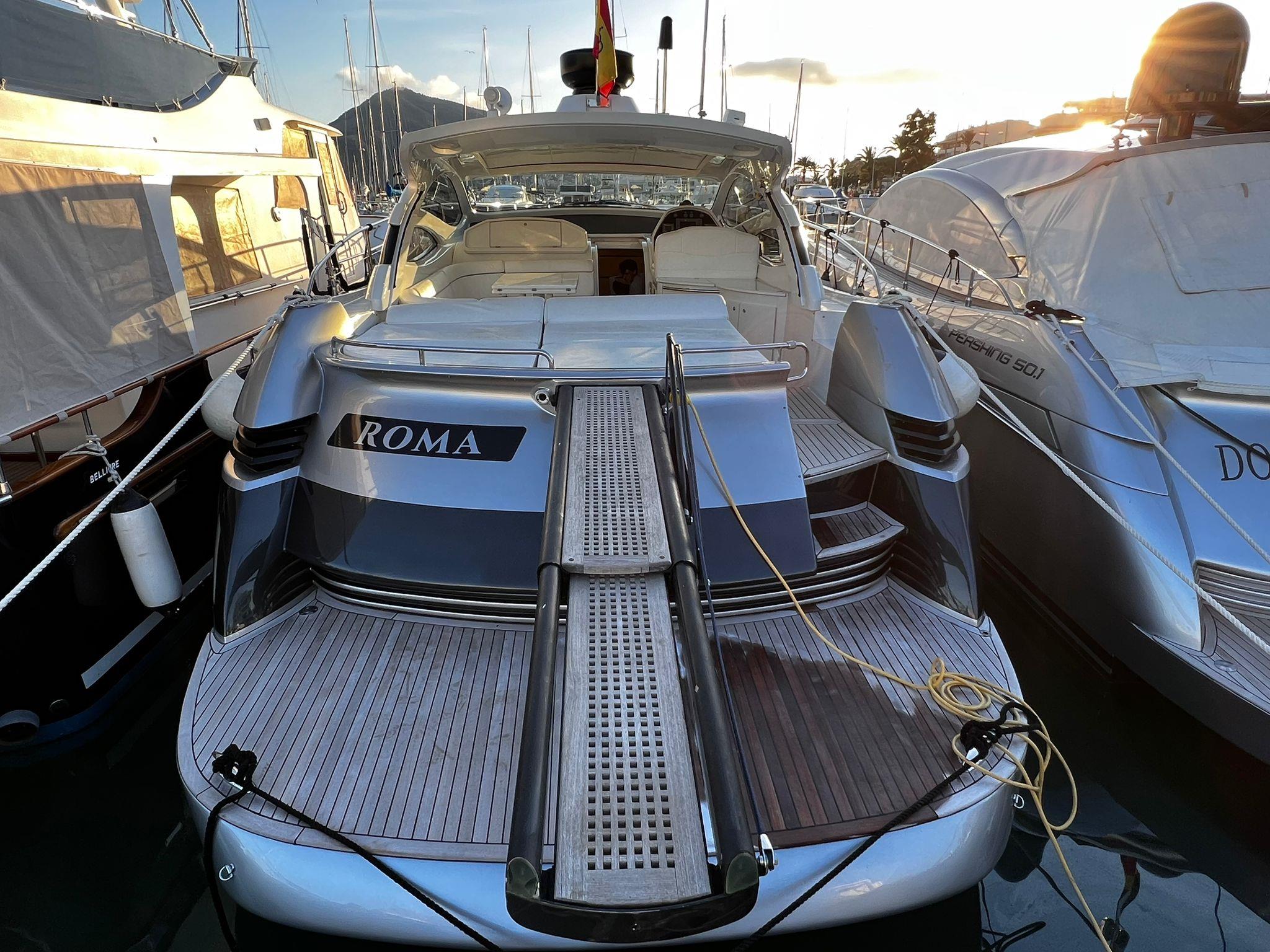 2007 PERSHING 50' 